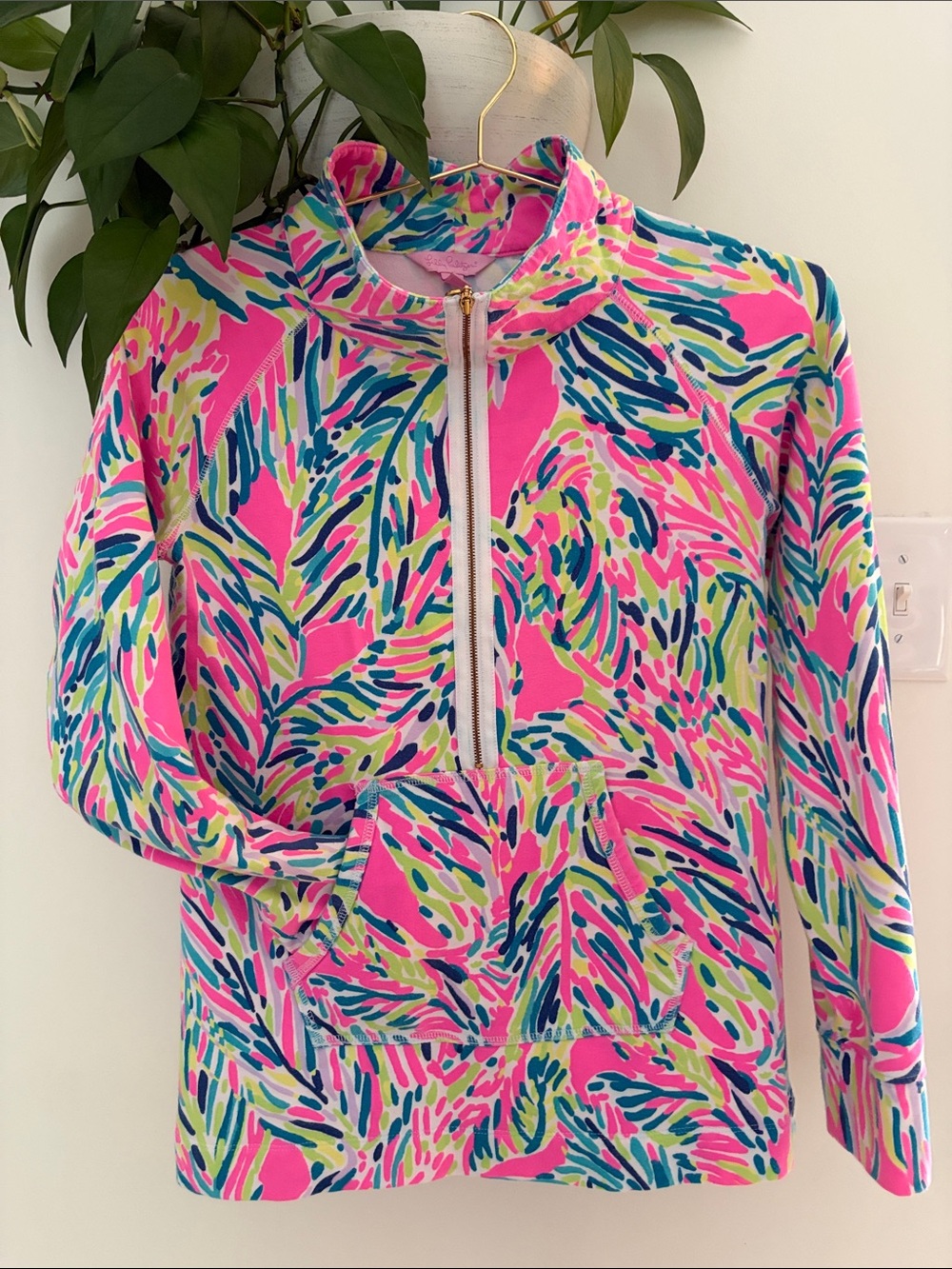 Lilly Pulitzer Women’s Pop-Over Size Small